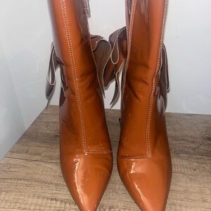 Stylish Brown Women's Boots